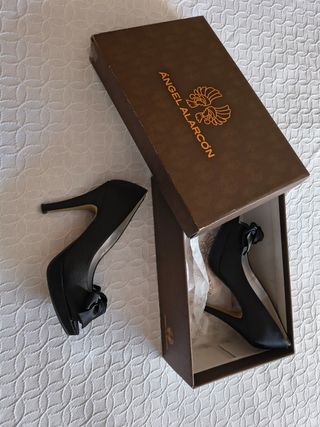 Sandalias Angel Alarcón Negras Tacon