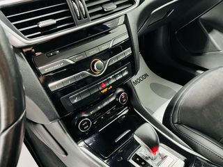 Infiniti Q30 1.5 DCI 109 CV Automático