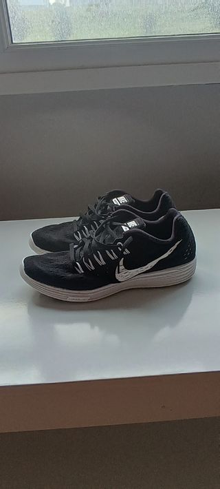 Zapatillas Nike Lunar Tempo Negras Blancas