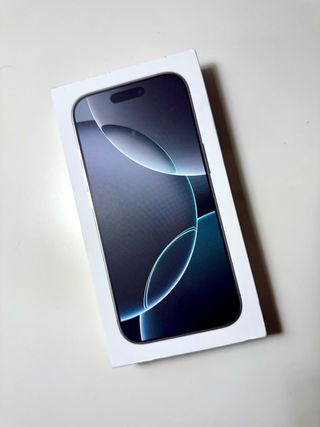 iPhone 16 Pro Max 512Gb / PRECINTADO