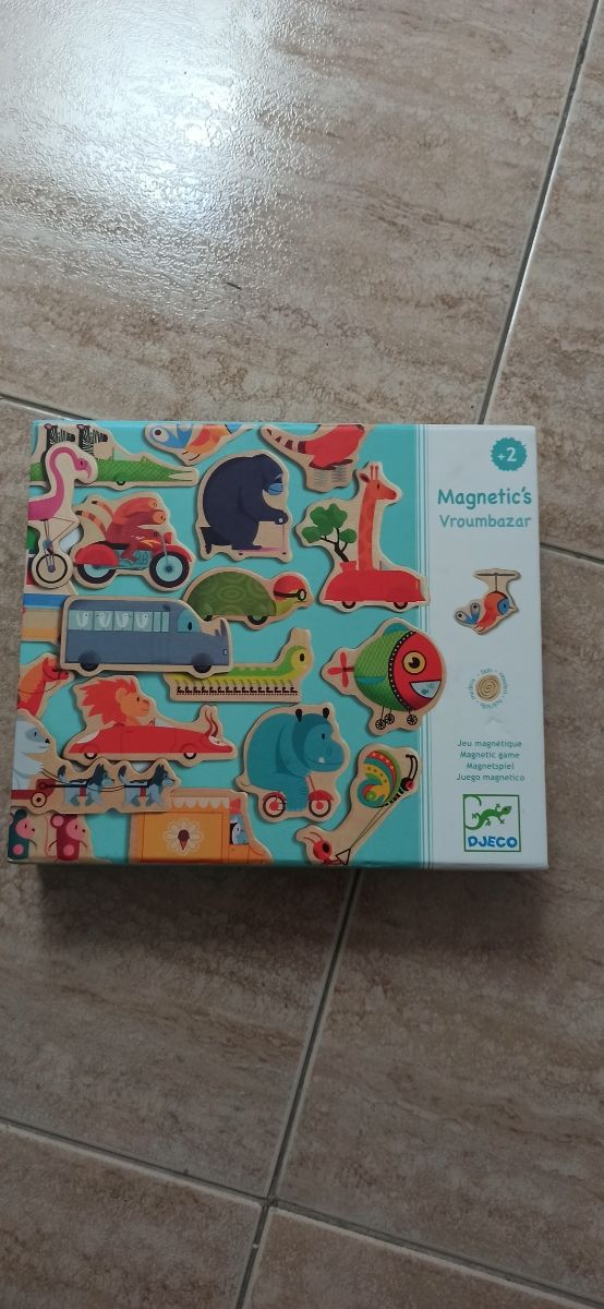 Puzzle Magnético Djeco Vroumbazar +2 años