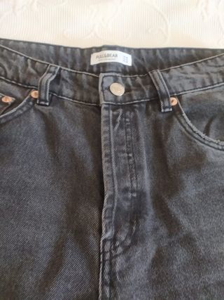 Pantalón vaquero negro Pull&Bear