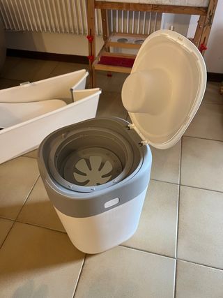 mangia pannolini tommee tippee