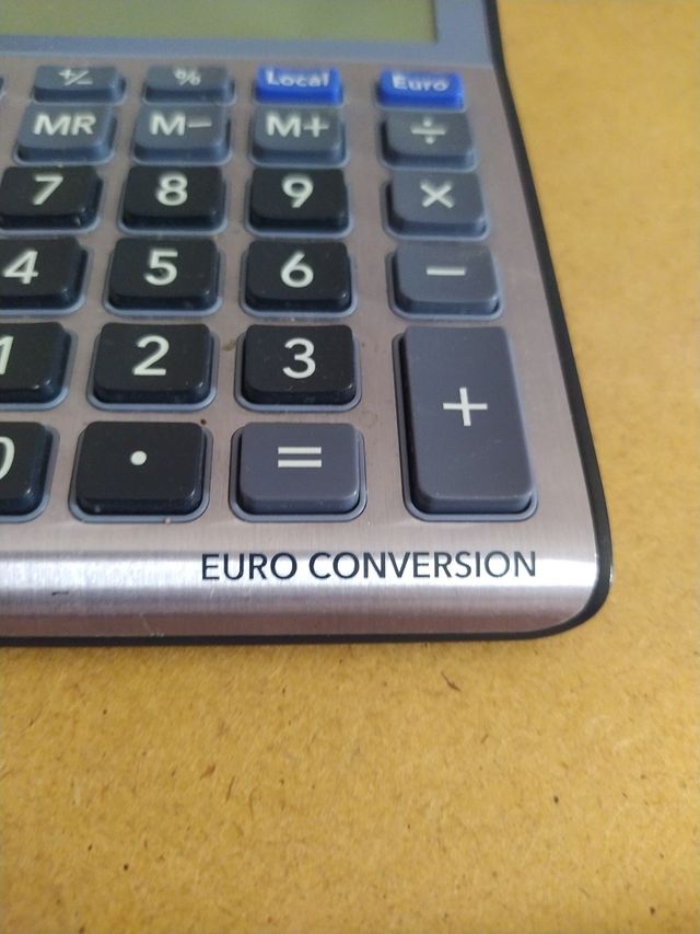 Calculadora Casio MS-80VERII