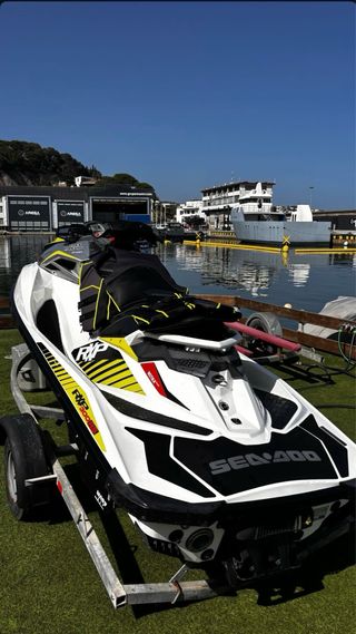 Moto de agua Sea-Doo 300