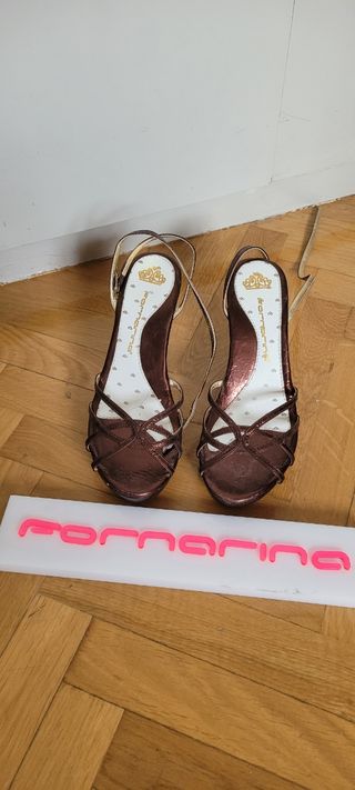 Sandalias Fornarina Marrón y Dorado Mujer