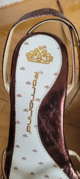 Sandalias Fornarina Marrón y Dorado Mujer