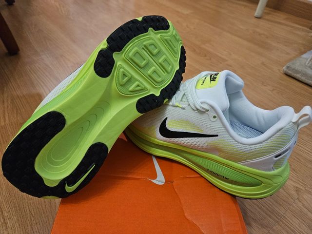 Zapatillas Nike vomero 18