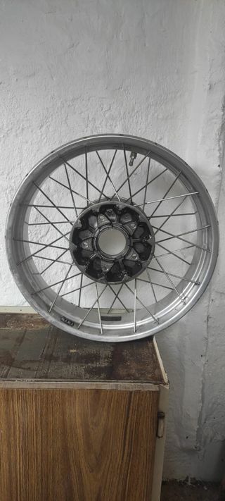 Llanta Trasera radios BMW R 1200 GS