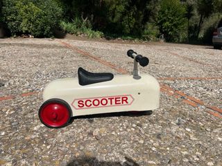 Triciclo infantil SCOOTER