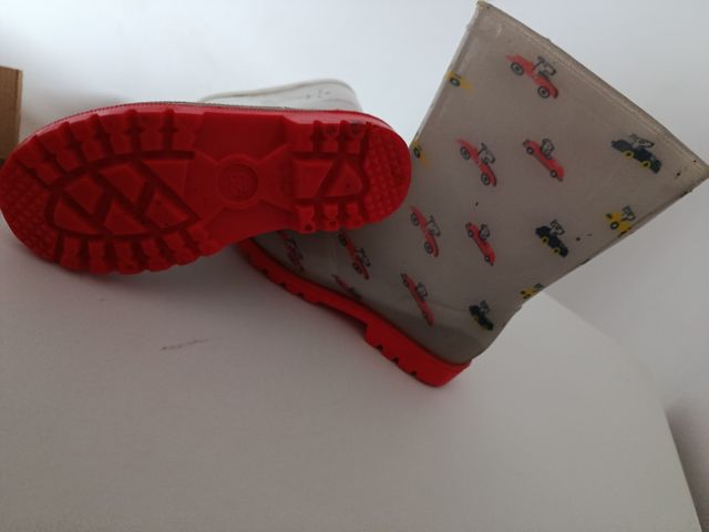 Botas de agua infantiles con coches