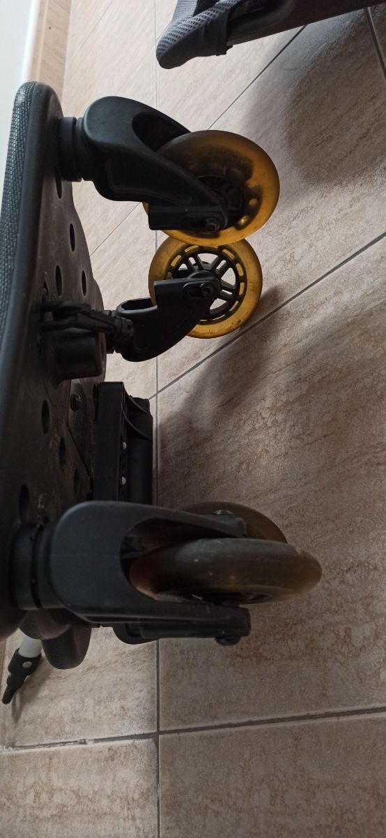 Patín universal para silla de paseo