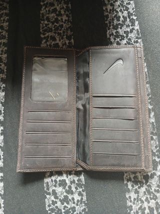 Cartera Nike Cuero Genuino Marrón