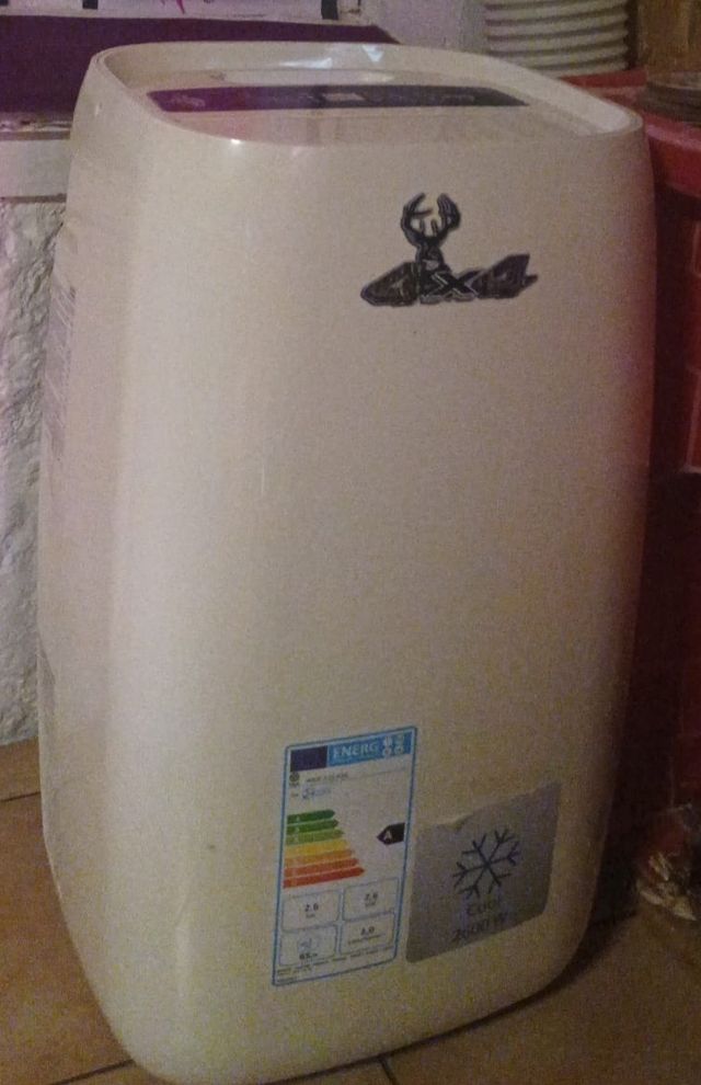 Climatizzatore portatile beige