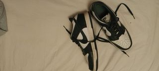 Zapatillas Nike Dunk Low Verdes y Blancas