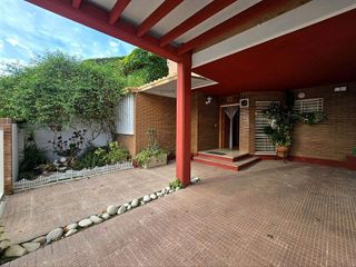 Chalet en alquiler en Petrer