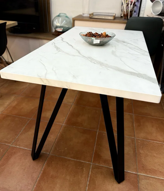 SET DE MESA + SILLAS. EN OFERTA.