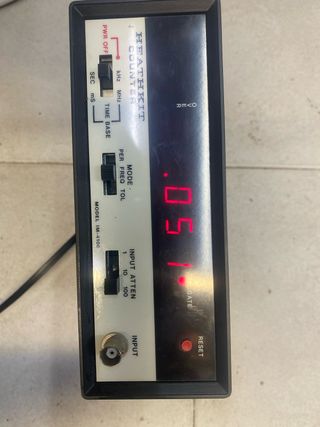 Heathkit IM-4100 Frecuencímetro Roto  no mide