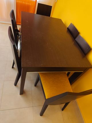 Mesa comedor + 6 sillas + mueble salón