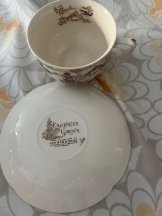 Johnson Bros Tazza e Piattino Enchanted Garden