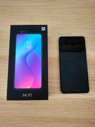 Custodia e cellulare Xiaomi Mi 9T