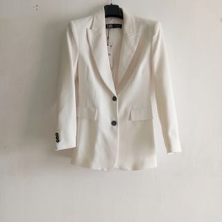 Blazer hombreras  zara 