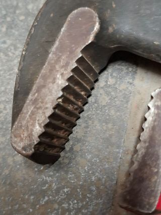 Llave inglesa Stilson 24 Roja