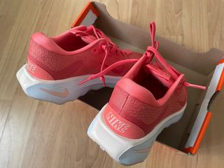 Zapatillas Nike Motiva Talla 37.5