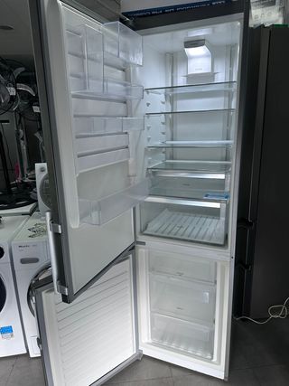 Nevera Combi Electrolux con Garantía transporte 