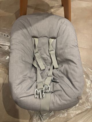 Hamaca trona Stokke gris