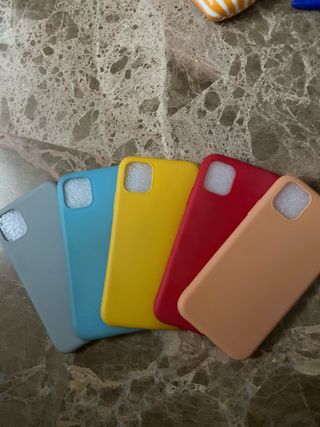 Fundas iPhone 11 (Variedad de Colores)