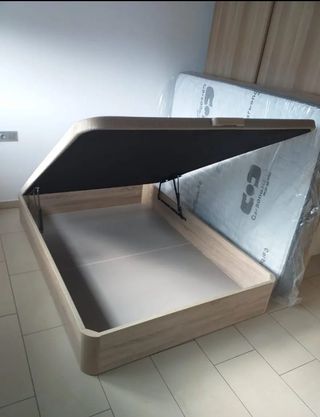 Canapé abatible con colchónes viscoelástica 
