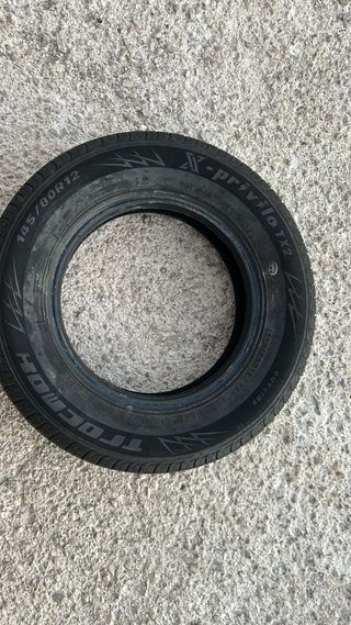 Neumático 145/80R12 73T