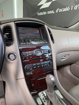 Infiniti !!EX35!! 3.5 V6 2010