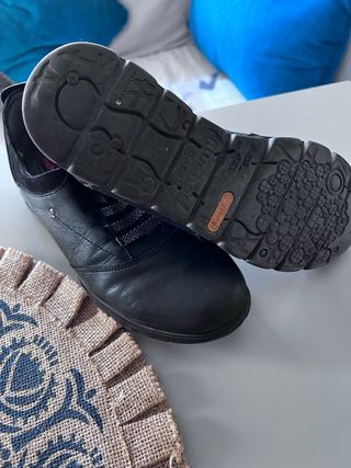 Zapatos de piel negros mujer