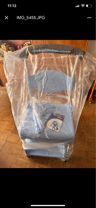Silla de baño para WC con inodoro  MOEM