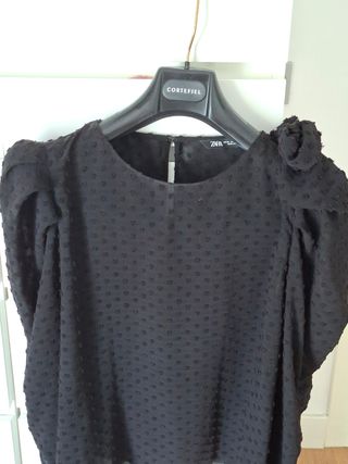 Blusa negra ZARA 