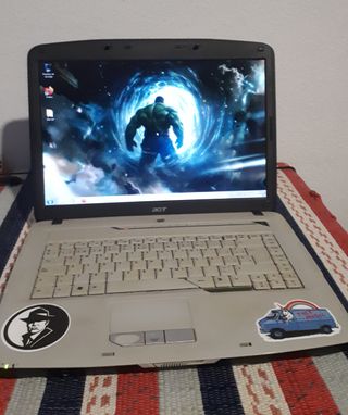 Portátil Acer Beige