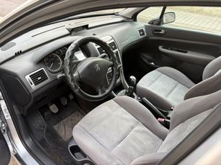 Peugeot 307 2004