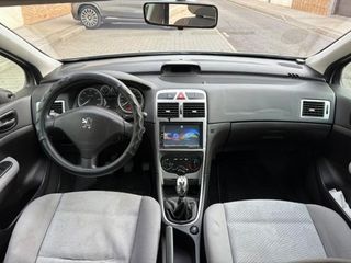 Peugeot 307 2004