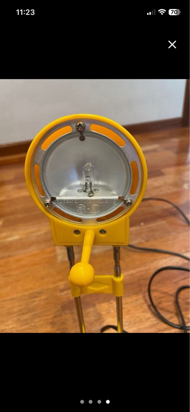 Lámpara flexo extensible para escritorio