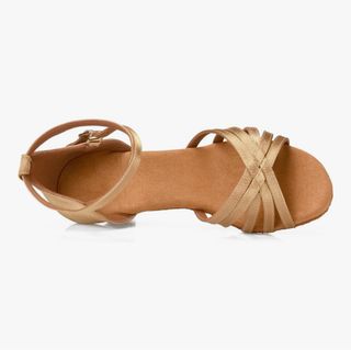 Zapatos de baile dorados de tacón