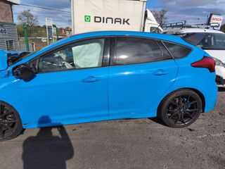 Golpe Ford Focus rs mk3 Performance edition 