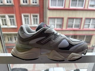 Zapatillas New Balance 9060 Beige/Gris