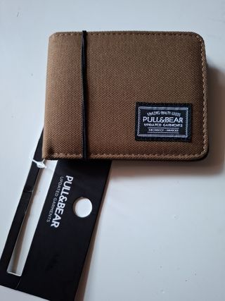 Cartera Pull&Bear Marrón y Negra