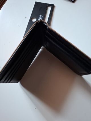 Cartera Pull&Bear Marrón y Negra