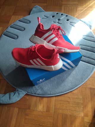  Adidas zapatillas NMD_R1 Rojas Hombre
Talla 41 