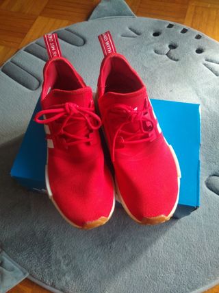  Adidas zapatillas NMD_R1 Rojas Hombre
Talla 41 
