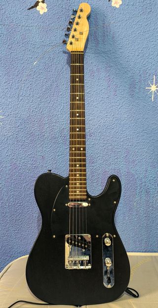 Réplica Fender Telecaster Negra