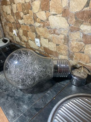Lámpara Bombilla Gigante Decorativa tengo 2 iguale